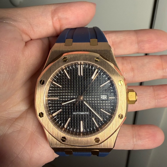 Royal Oak Homage Watch - Picture 2 of 3